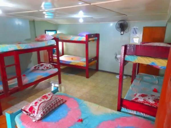 Mana Lagoon Backpackers Ngoại thất bức ảnh