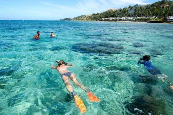 Mana Lagoon Backpackers Ngoại thất bức ảnh