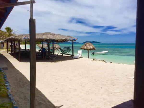 Mana Lagoon Backpackers Ngoại thất bức ảnh