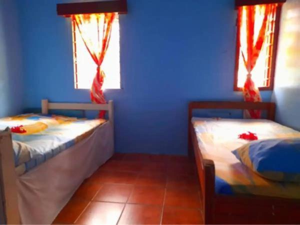 Mana Lagoon Backpackers Ngoại thất bức ảnh