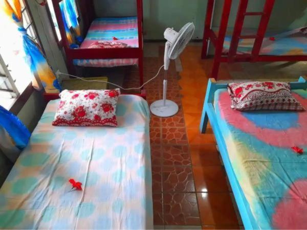 Mana Lagoon Backpackers Ngoại thất bức ảnh