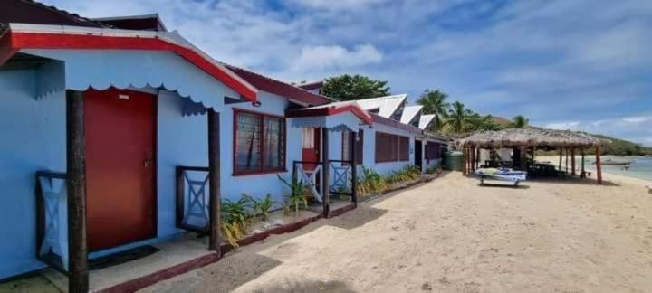 Mana Lagoon Backpackers Ngoại thất bức ảnh